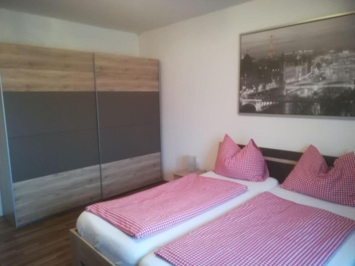 Zentral Gelegene, Sehr Ruhige Und Helle Wohnung Graz Bagian luar foto