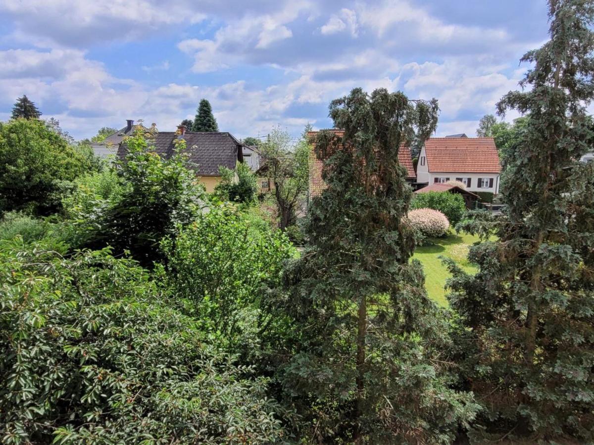 Zentral Gelegene, Sehr Ruhige Und Helle Wohnung Graz Bagian luar foto